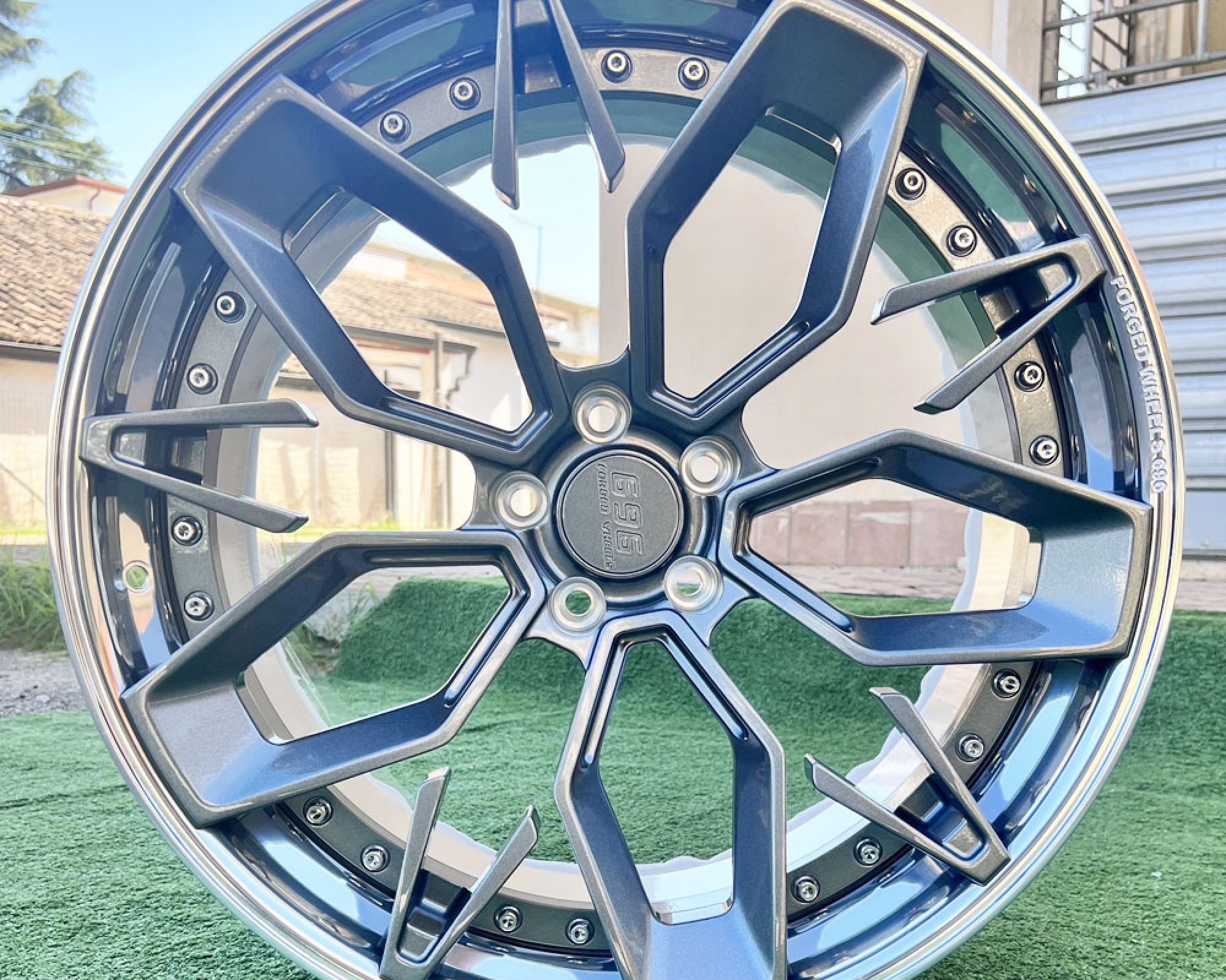 vendita-cerchi-in-lega-forgiati-per-auto-forged-wheels-696
