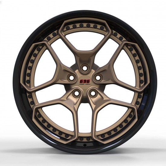 Progetto cerchi scomponibili neri e bronzo