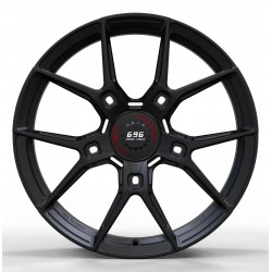 Cerchi forgiati monoblocco neri con cups copridado